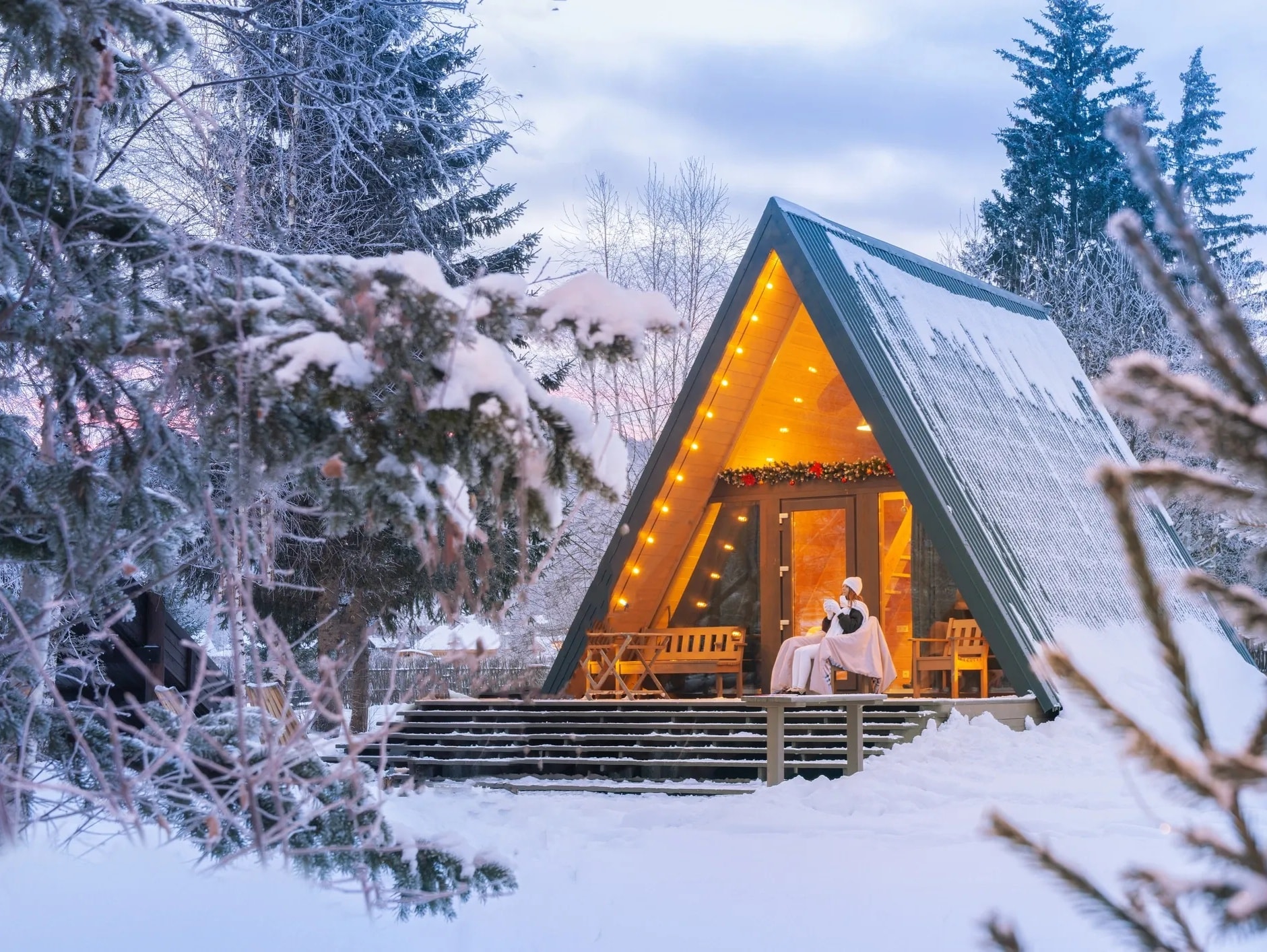 Cozy lakeside cabin in Finland